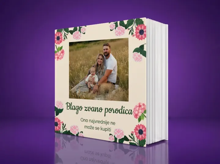 Foto album Blago Zvano Porodica – Porodična fotografija u ramu od roze cveća